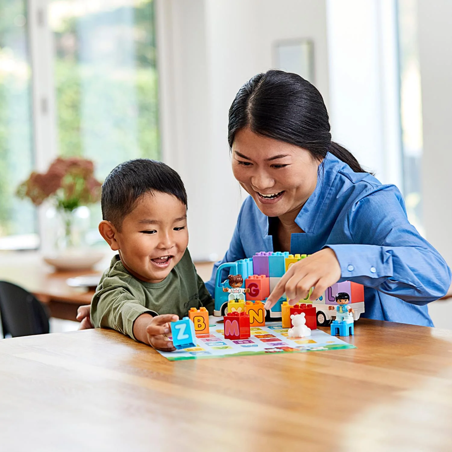LEGO® DUPLO™ Alphabet Truck - Image 6