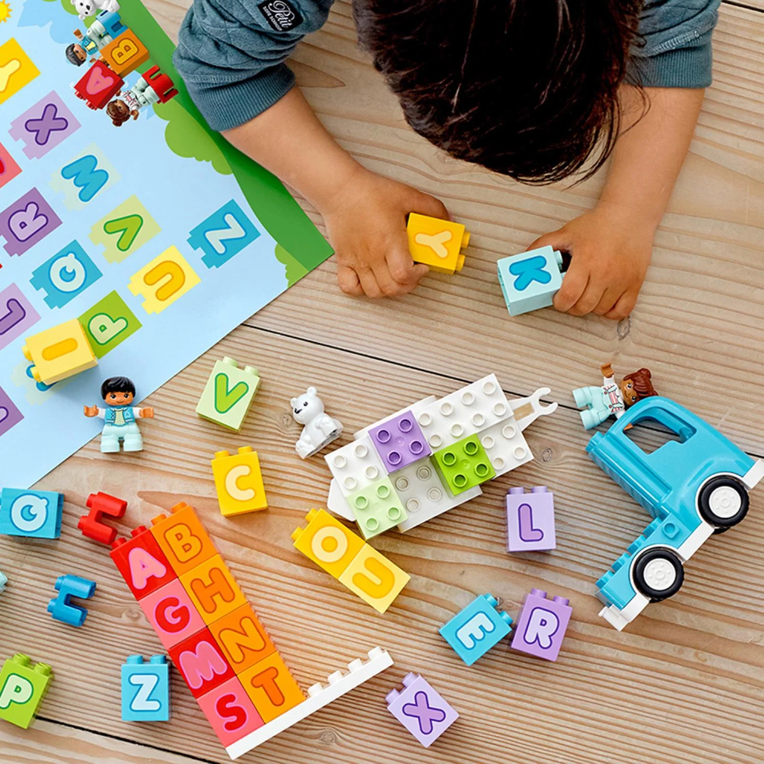LEGO® DUPLO™ Alphabet Truck - Image 8