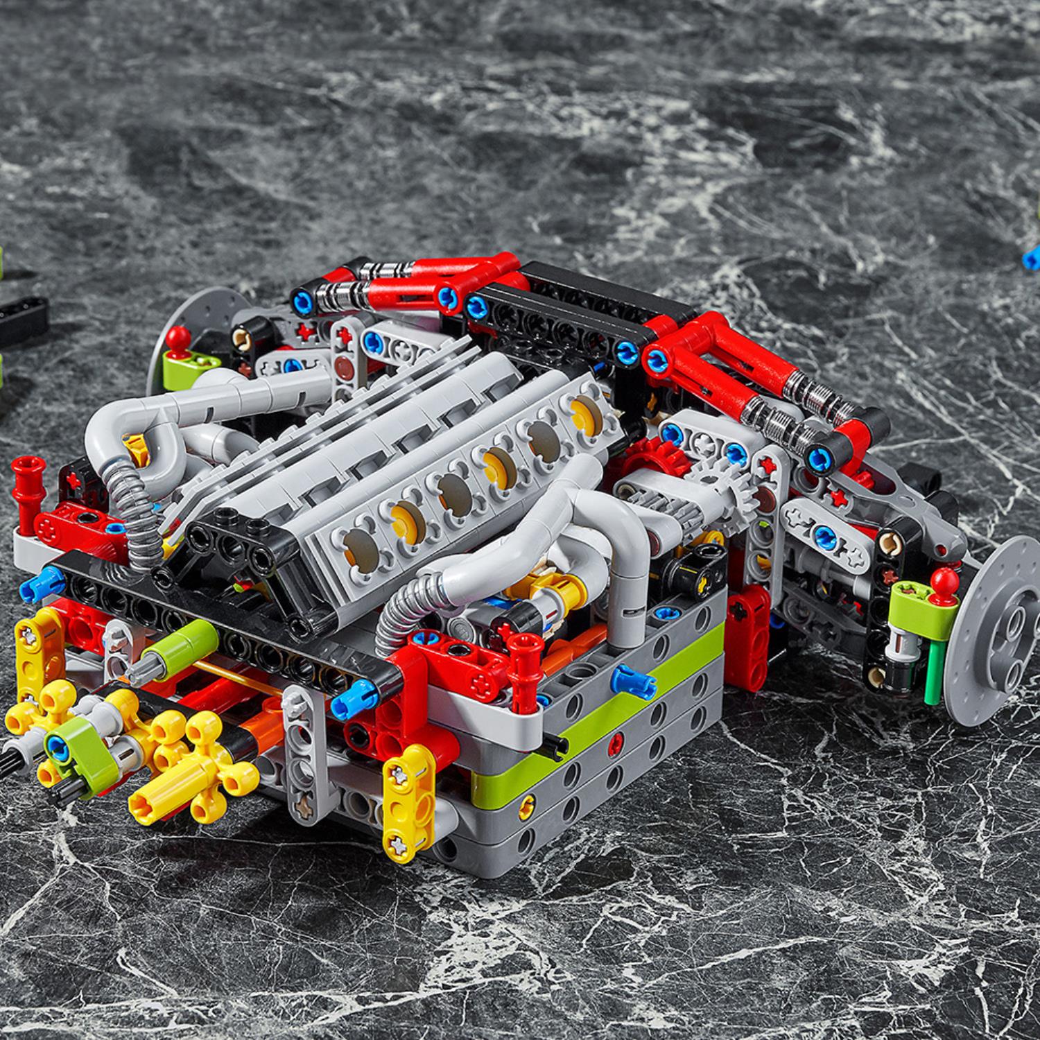 LEGO® Technic Lamborghini Sián FKP 37 - Image 8