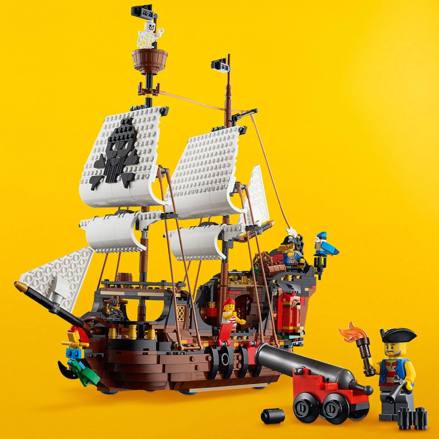 LEGO® Creator 3-in-1 Pirate Ship - Image 6