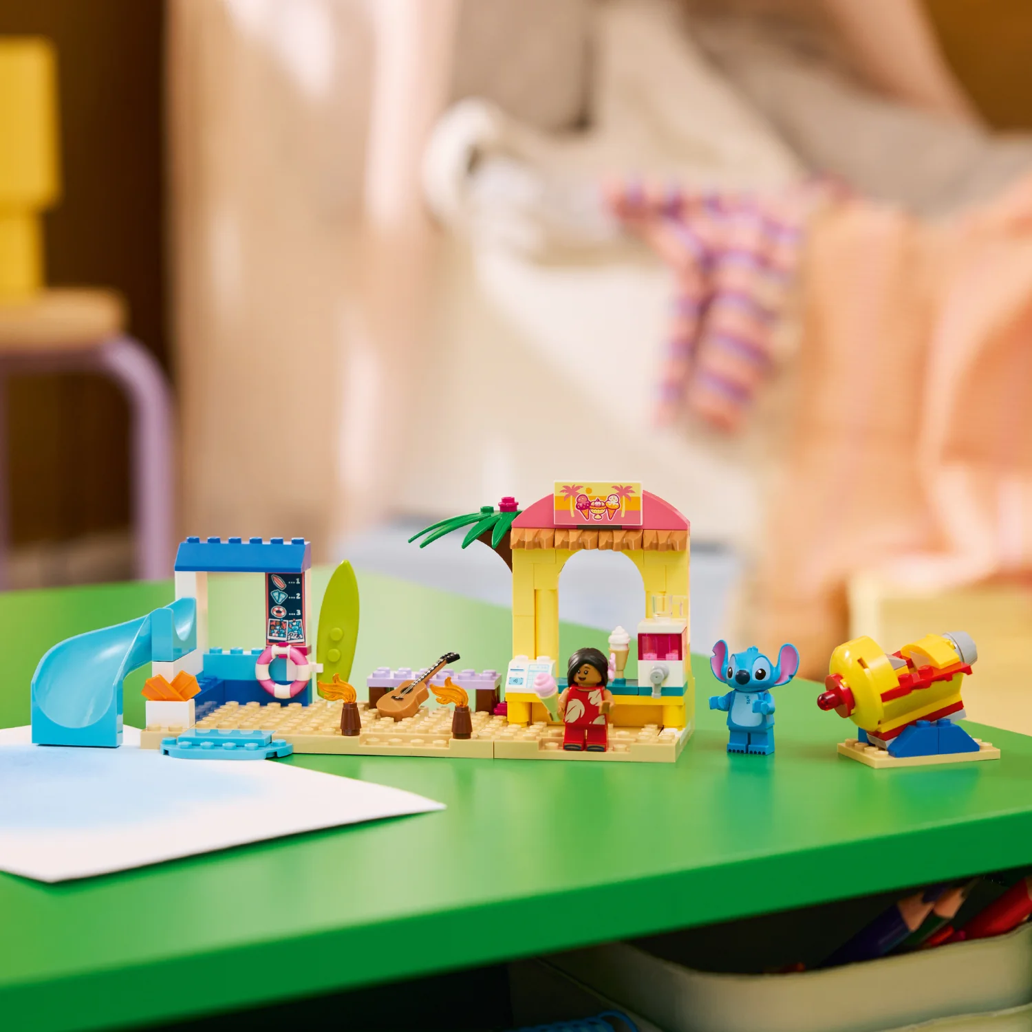 LEGO® | Disney Beach Fun with Lilo & Stitch - Image 5