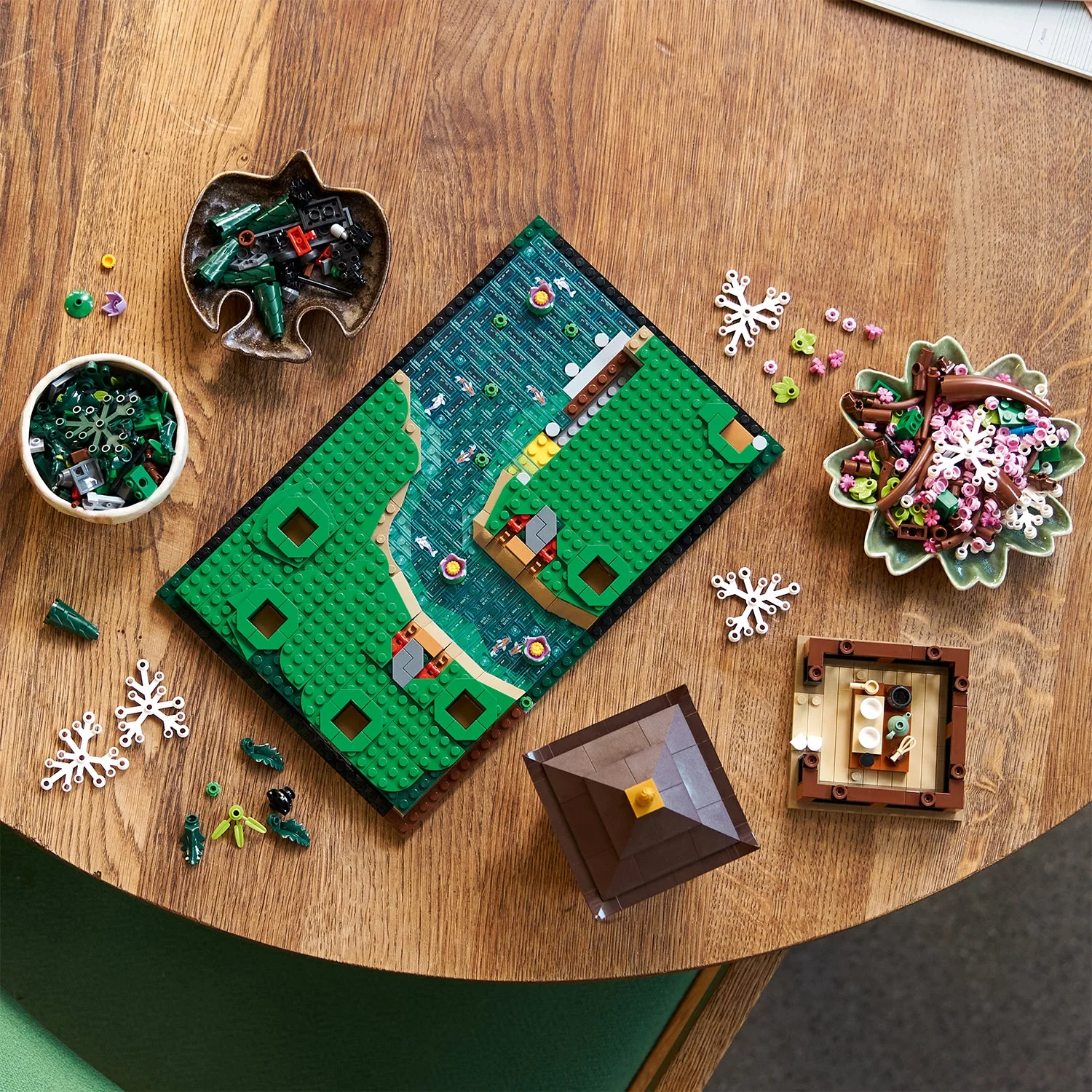 LEGO® Icons Tranquil Garden - Image 6
