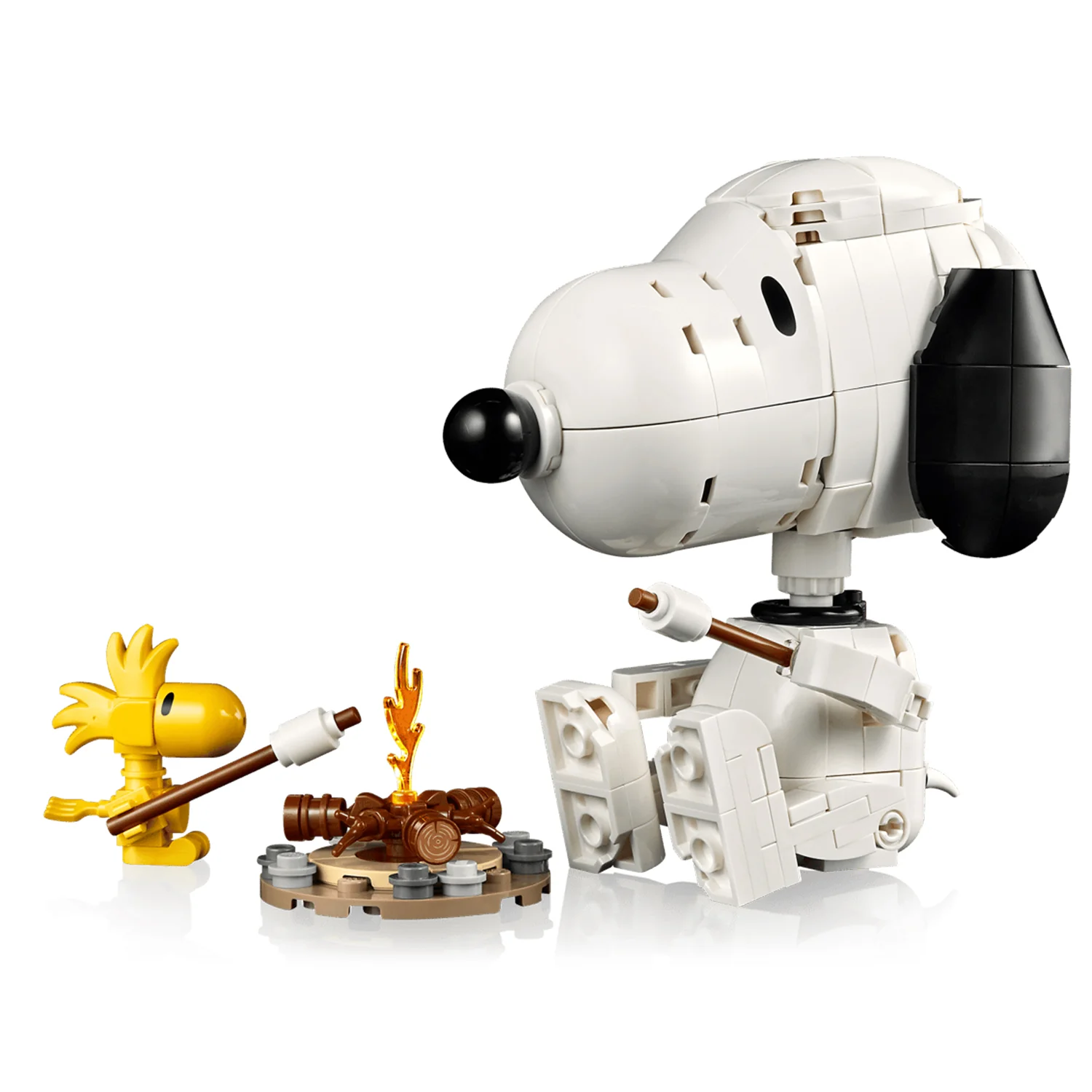 LEGO® Ideas Peanuts: Snoopy’s Doghouse - Image 11