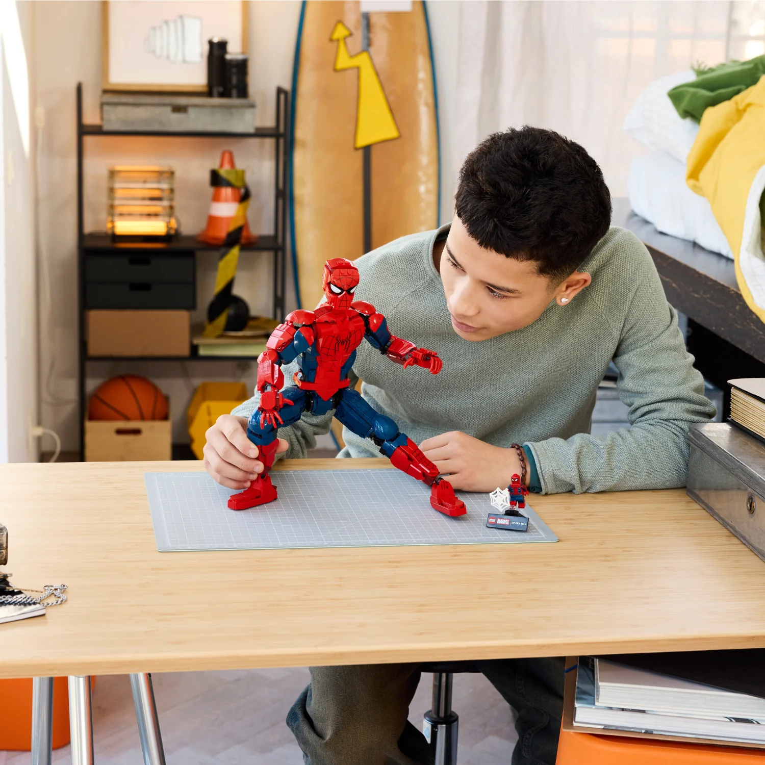 LEGO® | Marvel Spider-Man Hero Figure - Image 4