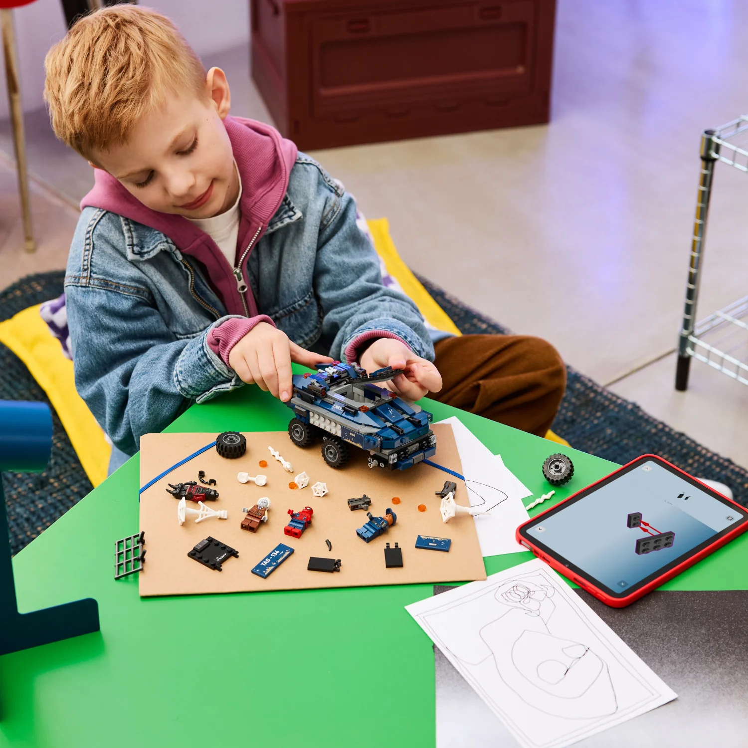 LEGO® | Marvel Spider-Man Prison Transport Chase - Image 3