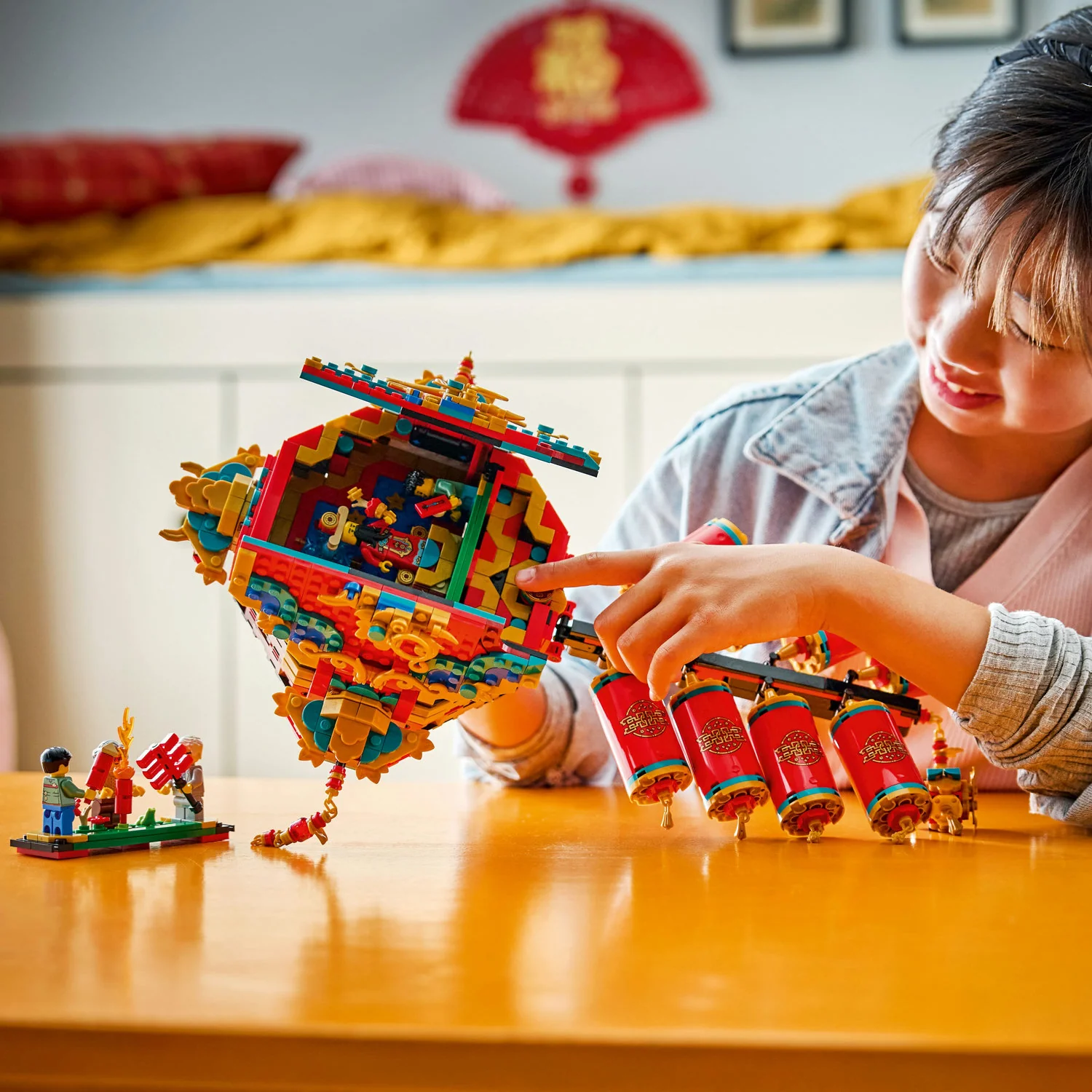 LEGO® Spring Festival Fortune Firecracker - Image 3
