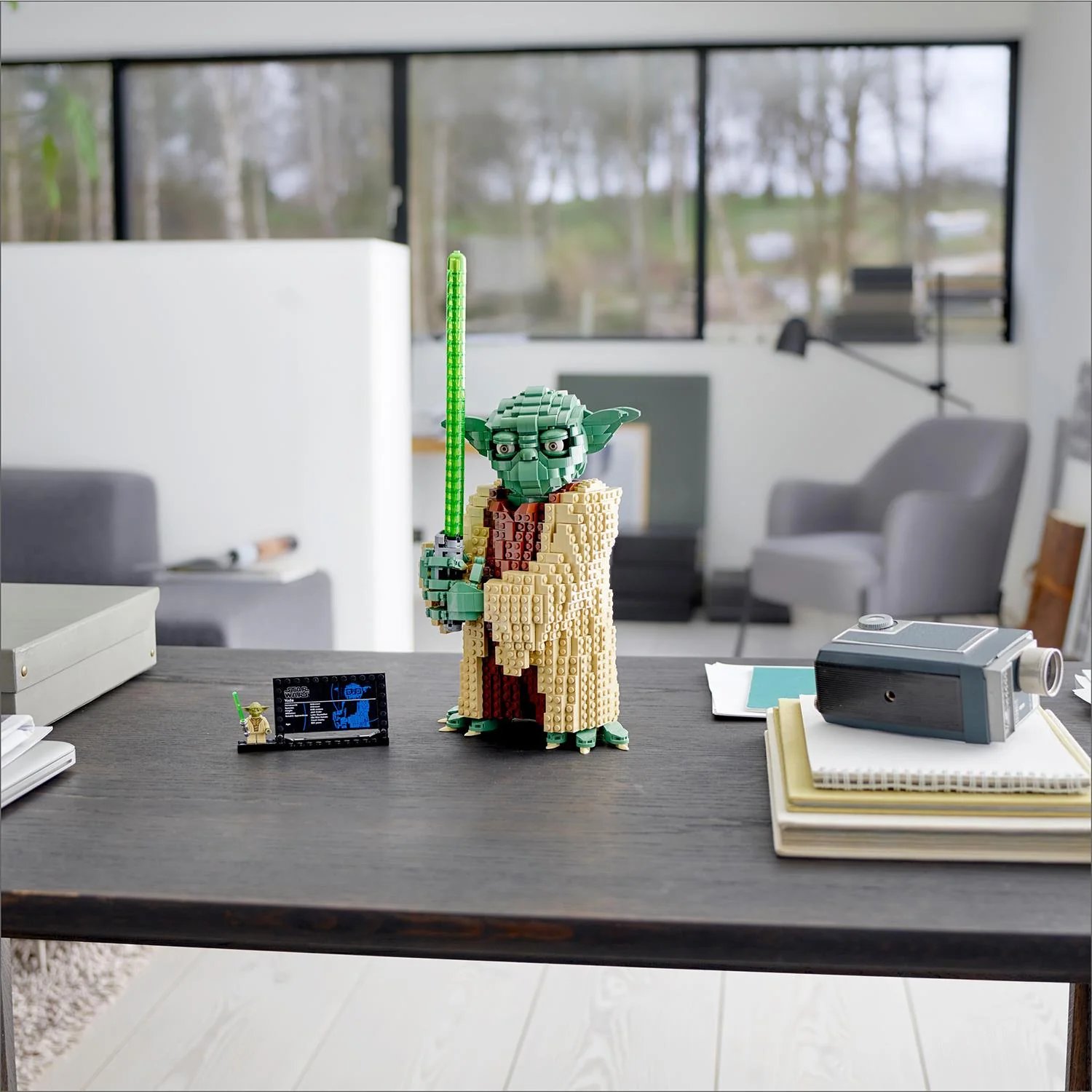 LEGO® Star Wars™ Yoda™ - Image 9
