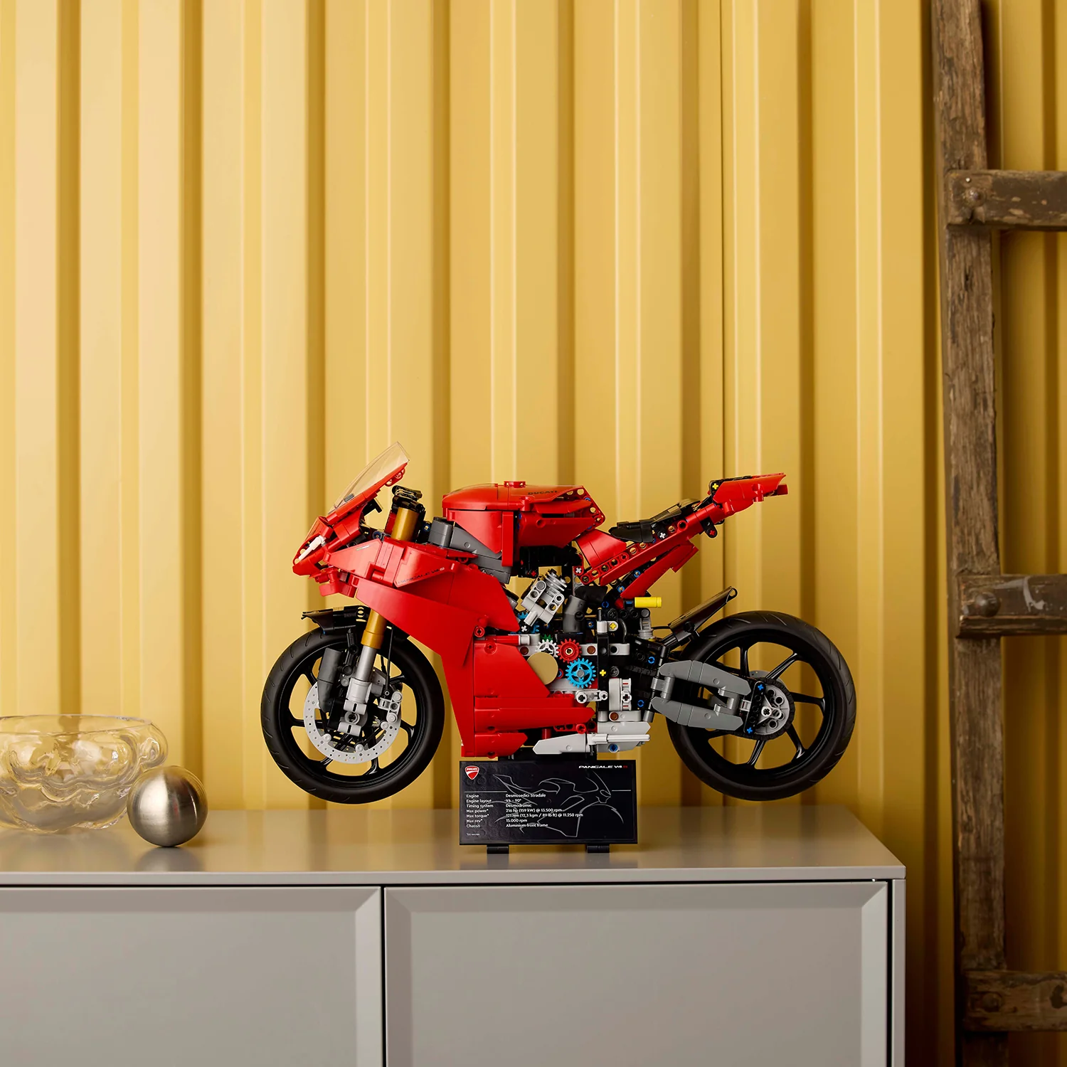 LEGO® Technic Ducati Panigale V4 S Motorcycle - Image 5