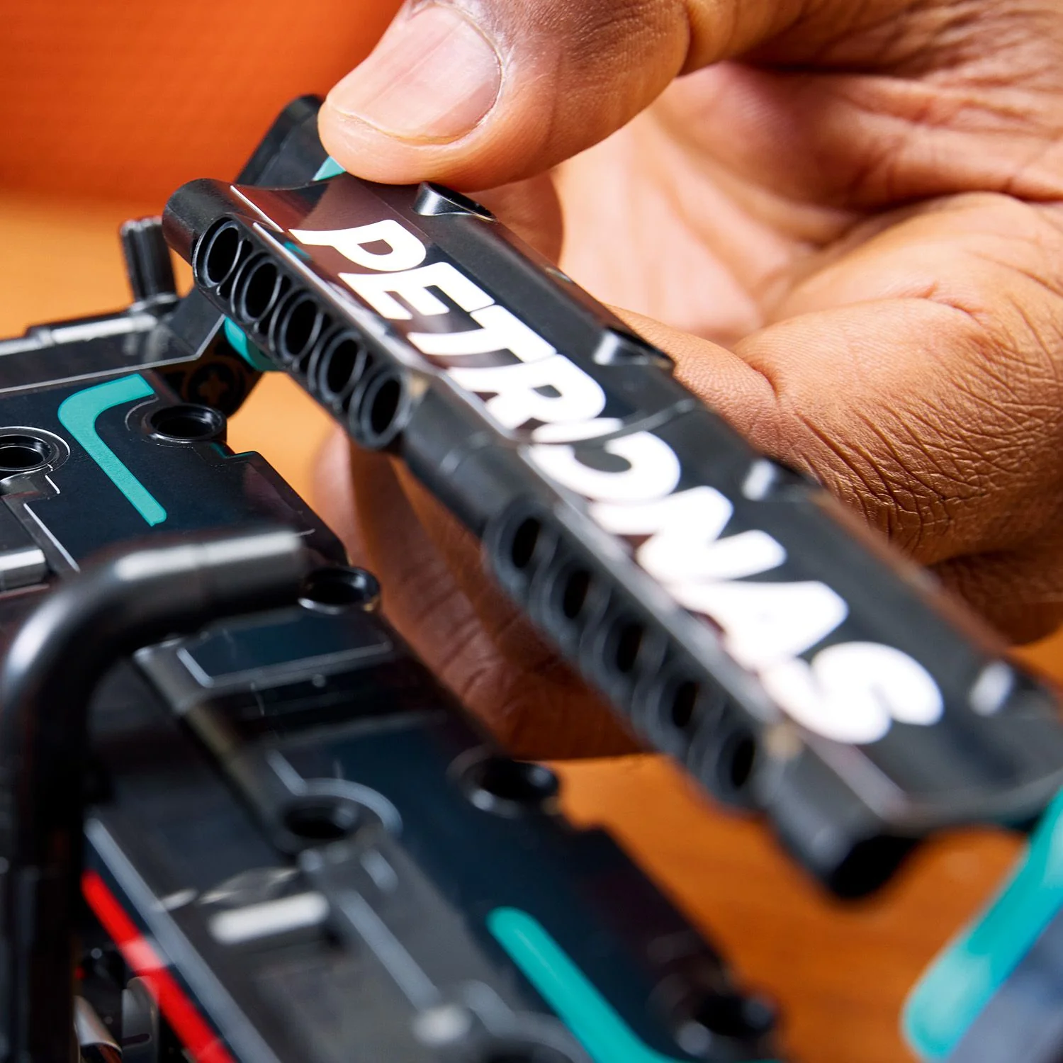 LEGO® Technic Mercedes-AMG F1 W14 E Performance - Image 7