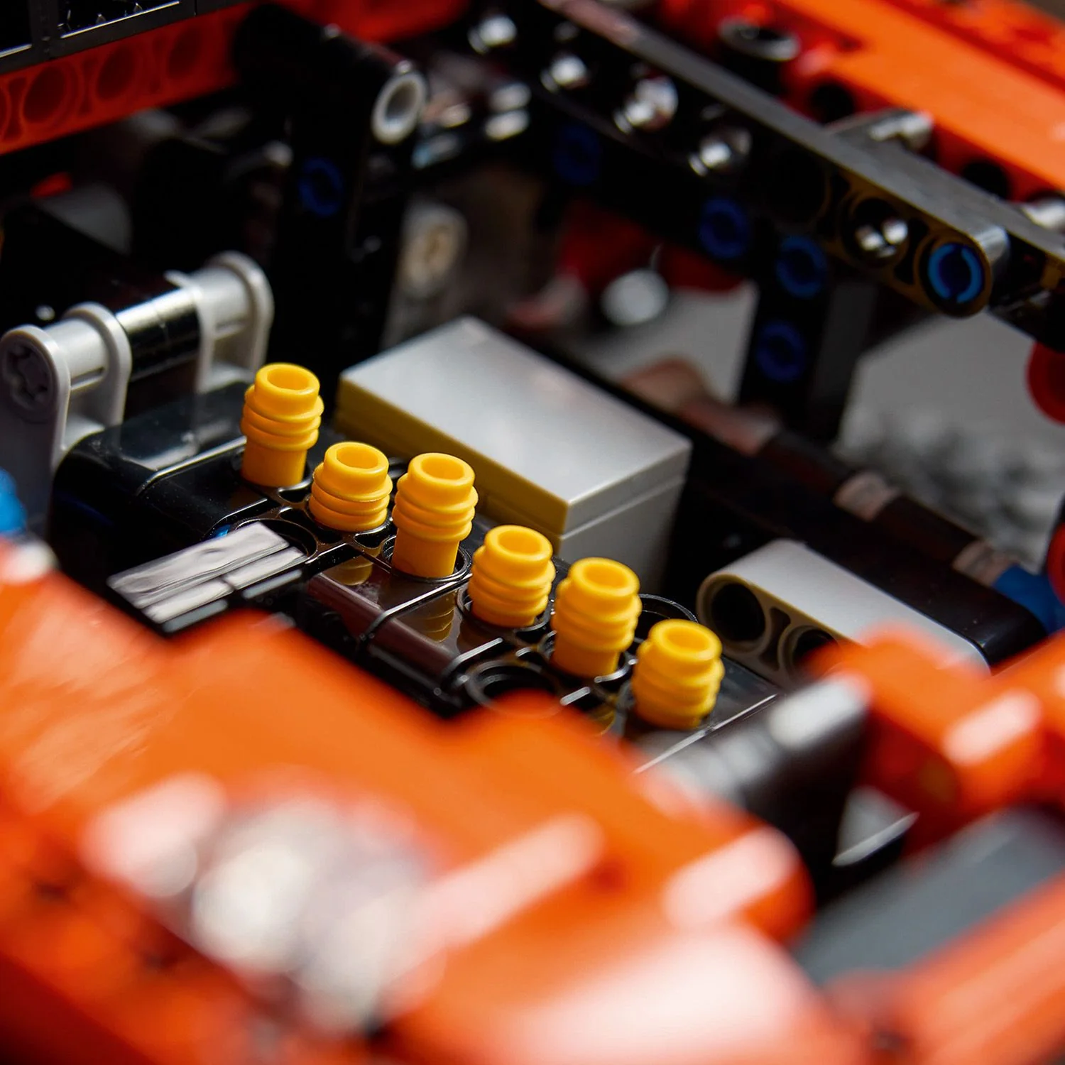 LEGO® Technic Mercedes-Benz G 500 PROFESSIONAL Line - Image 7