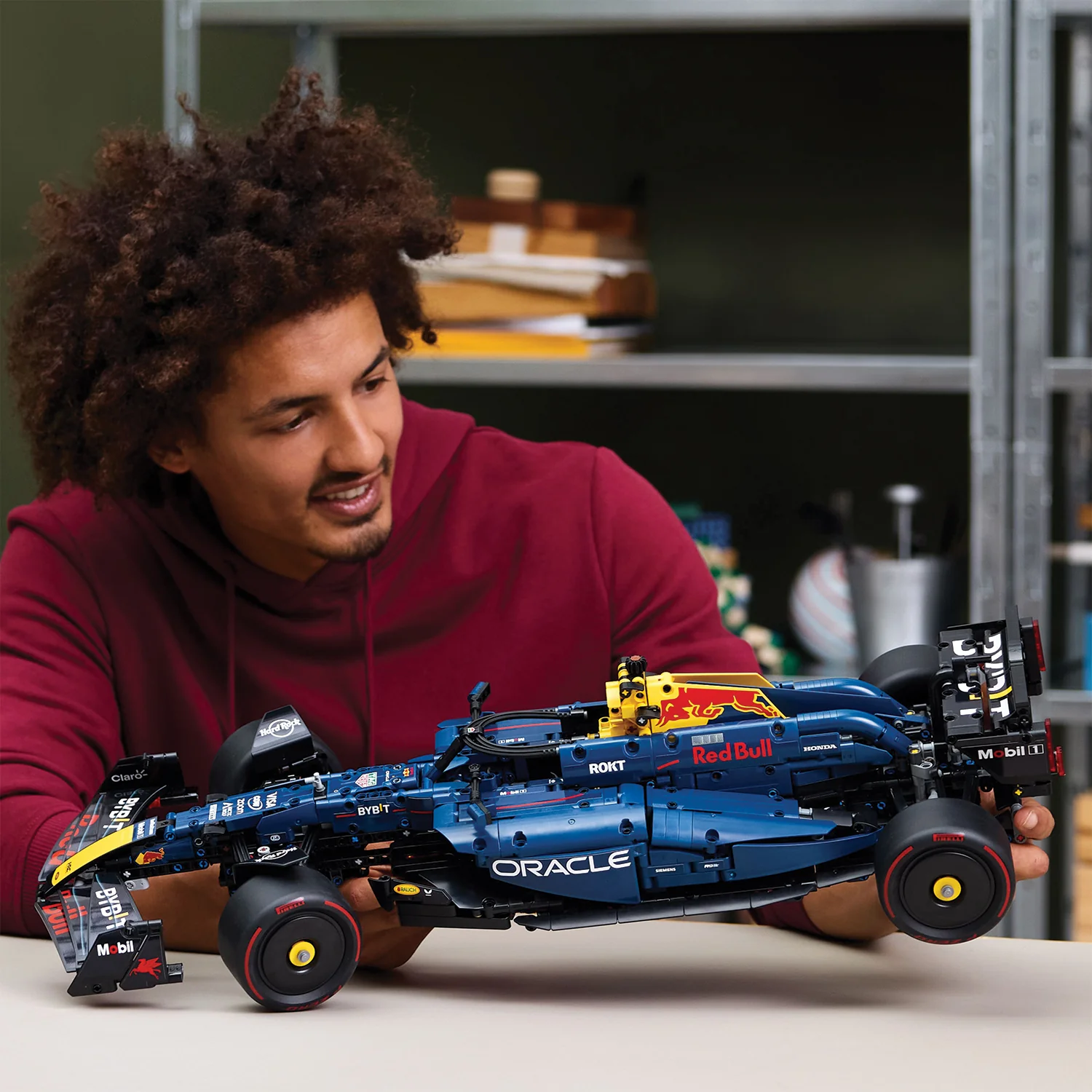 LEGO® Technic - Oracle Red Bull Racing RB20 F1 Car - Image 5