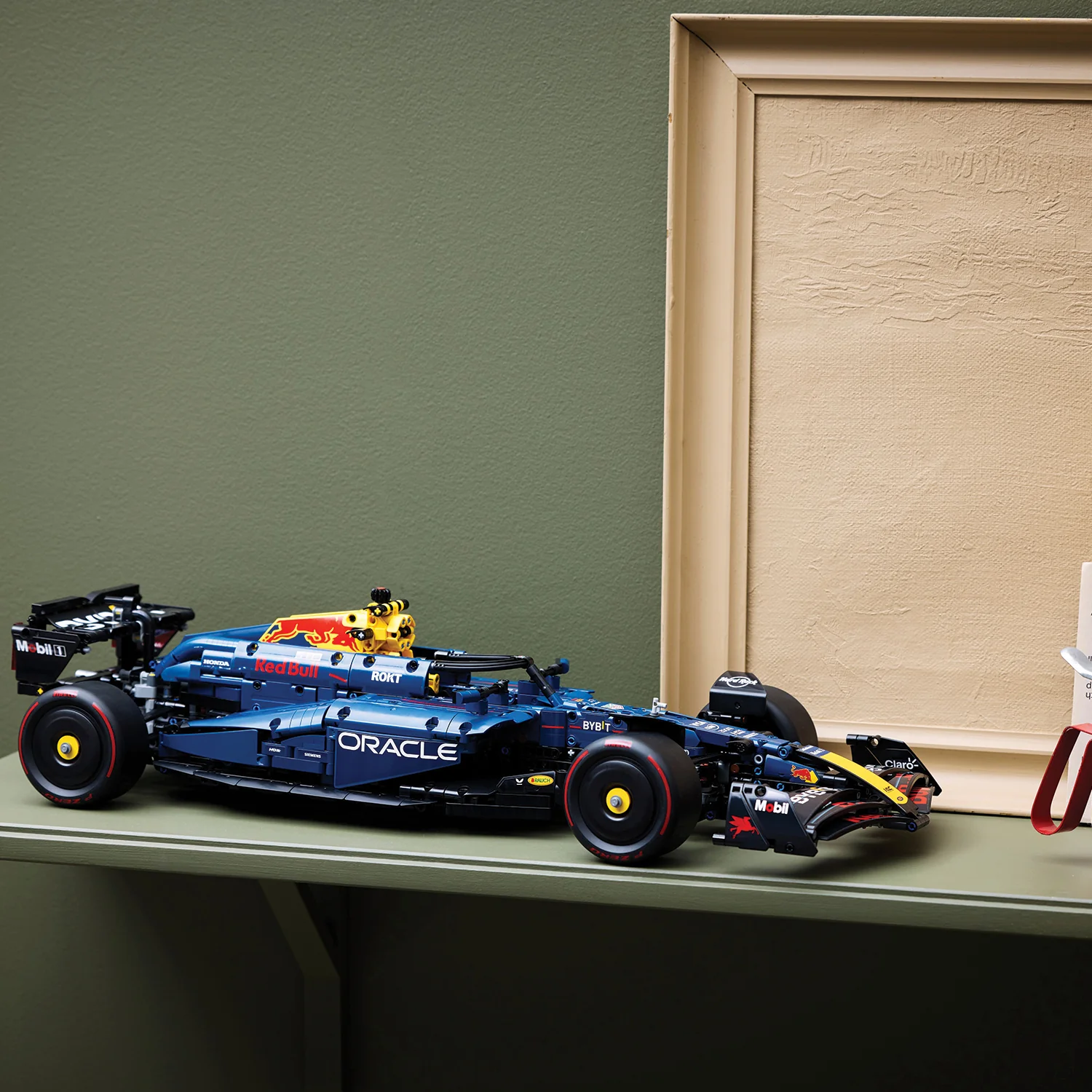 LEGO® Technic - Oracle Red Bull Racing RB20 F1 Car - Image 8
