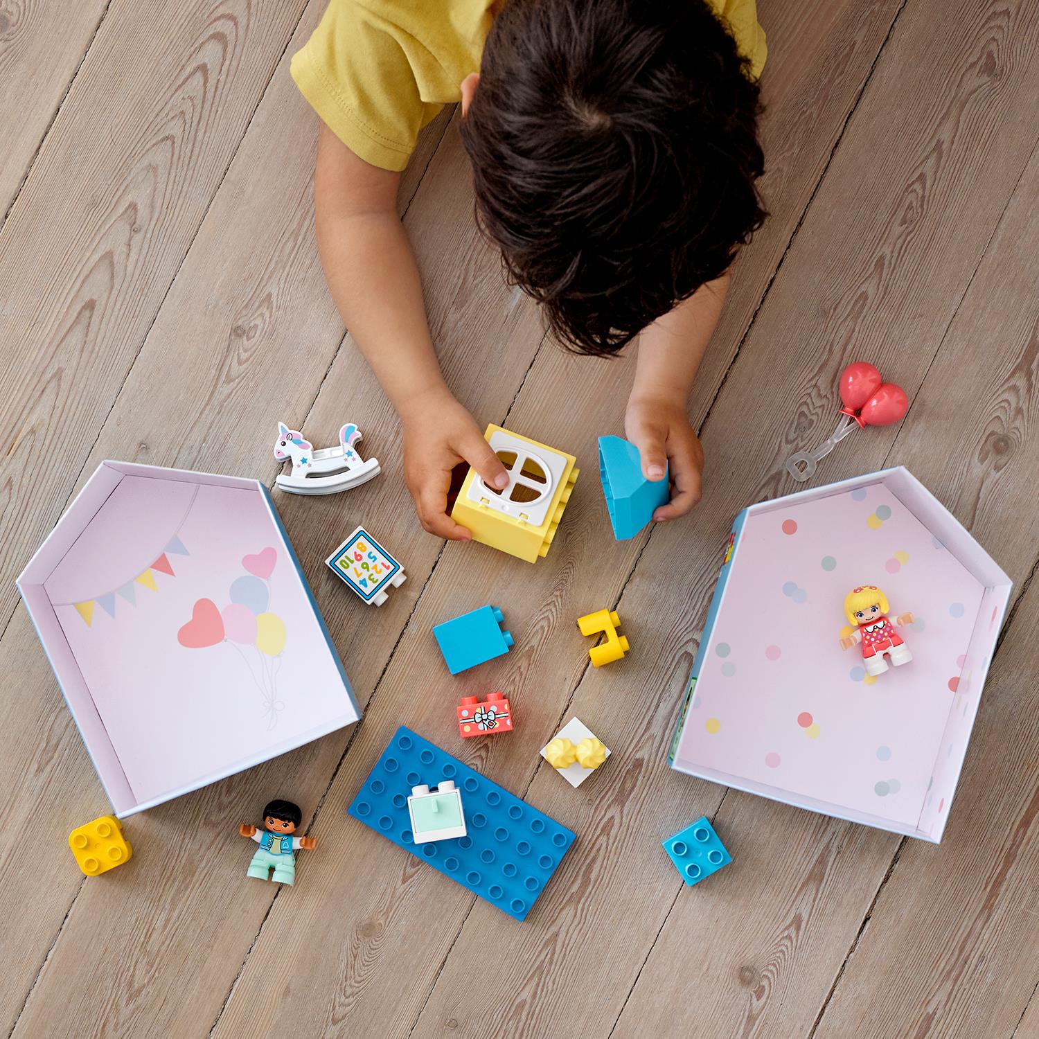 LEGO® DUPLO™  Playroom - Image 8