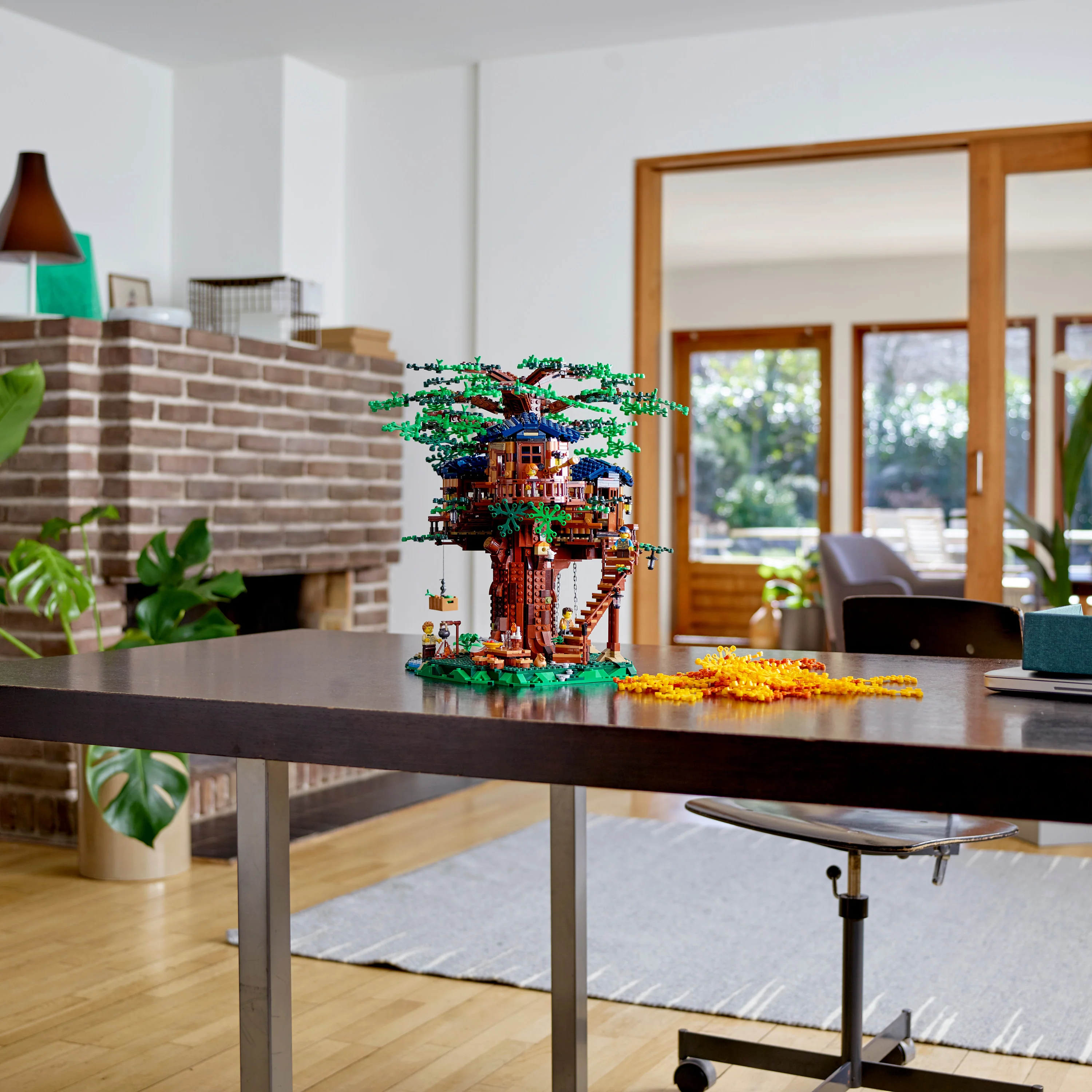 LEGO® Ideas Tree House - Image 4